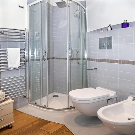 Maya Penthouse - Center Appartement Sorrente