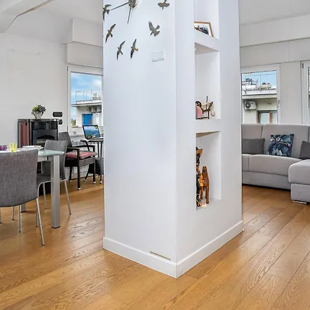 Maya Penthouse - Center * Sorrente