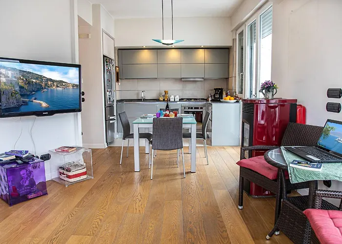 Maya Penthouse - Center *