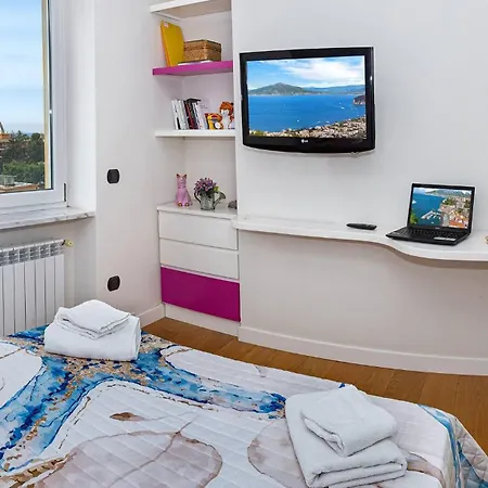 Apartman Maya Penthouse - Center Sorrento