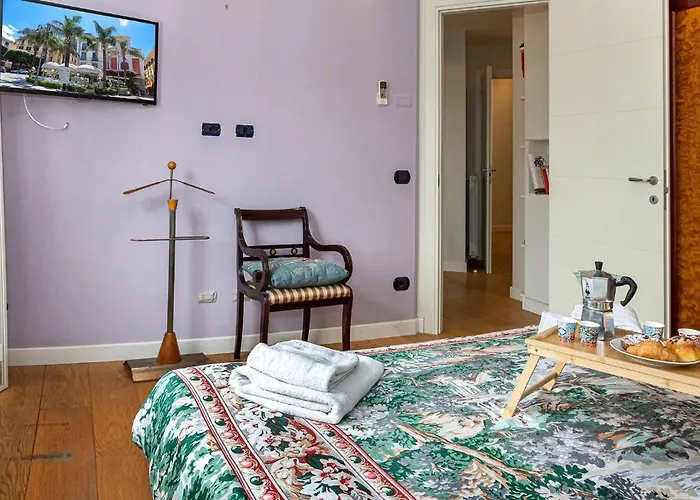 Maya Penthouse - Center Sorrento